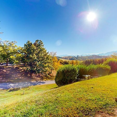 Alpine Abode Apartment พิเจนฟอร์จ ภายนอก รูปภาพ